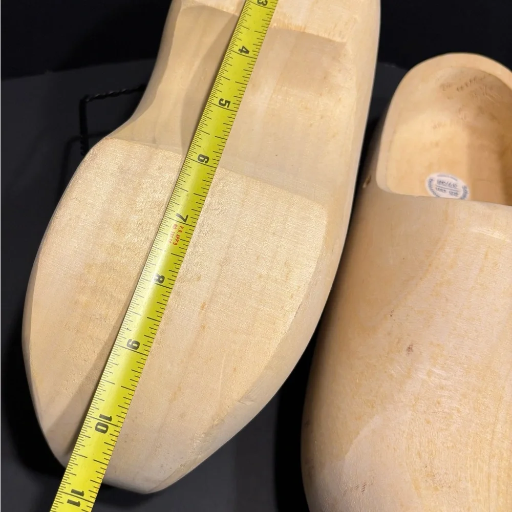 Women’s Natural Wooden Clogs from Holland Handmade Unique Collectable Crafting - Picture 10 of 10
